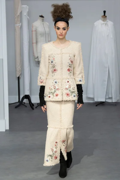 Look 58